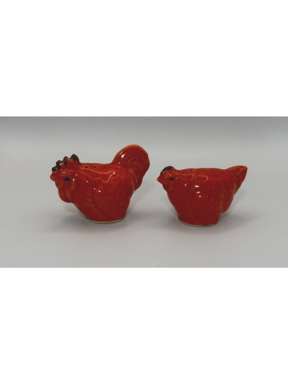 Oranged Chicken & Rooster Ceramic Salt & Pepper Shakers Farmhouse Kitchen Decor